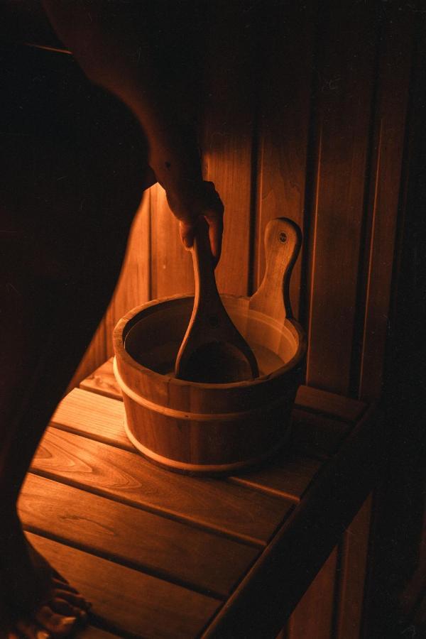 Oeoed Hoetels Rooslepa - Fika, Mysa , Skoent-With Sauna Esterno foto